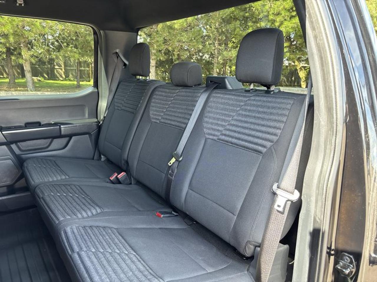 2022 Ford F-150 XL SuperCrew 5.5' Box 4WD | STX PACKAGE | FX4 | Photo