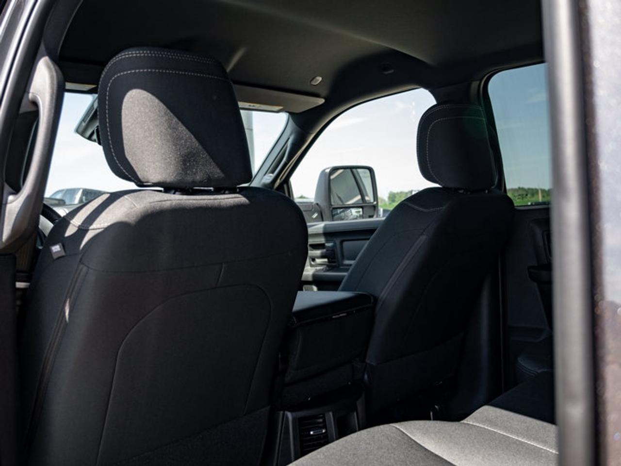 2026 RAM 2500 Black Express Photo
