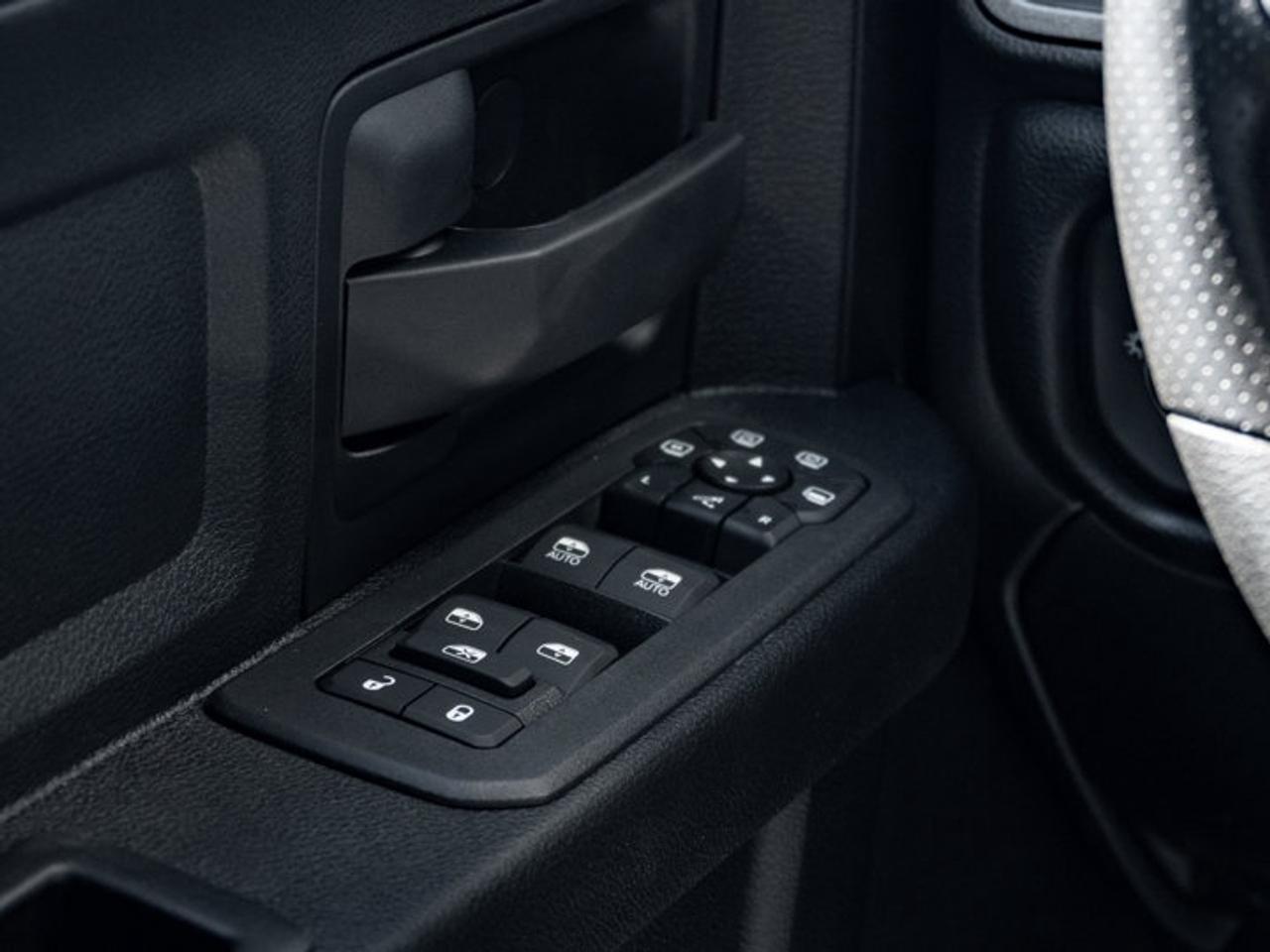 2026 RAM 2500 Black Express Photo