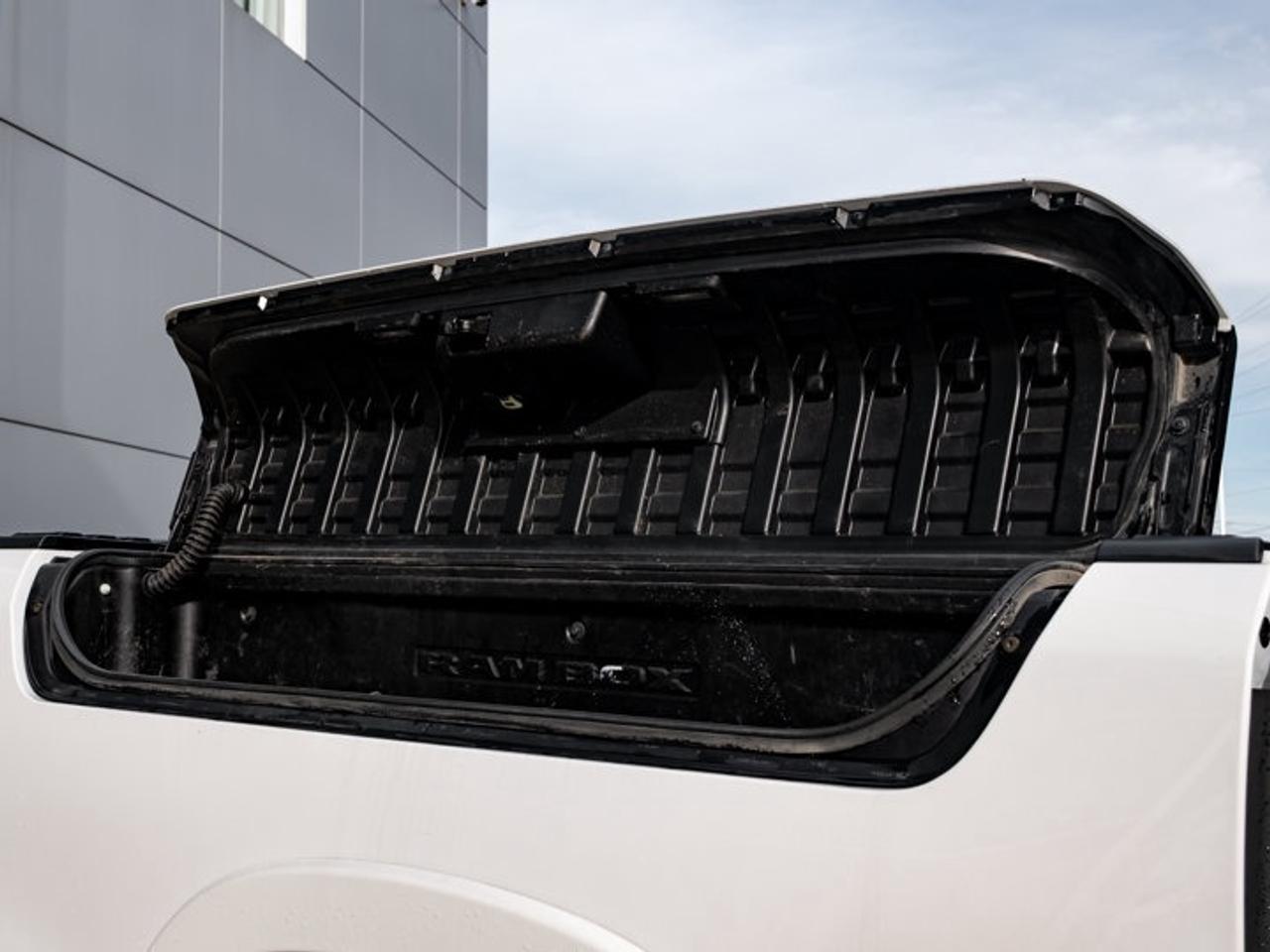 2022 RAM 1500 Limited Photo
