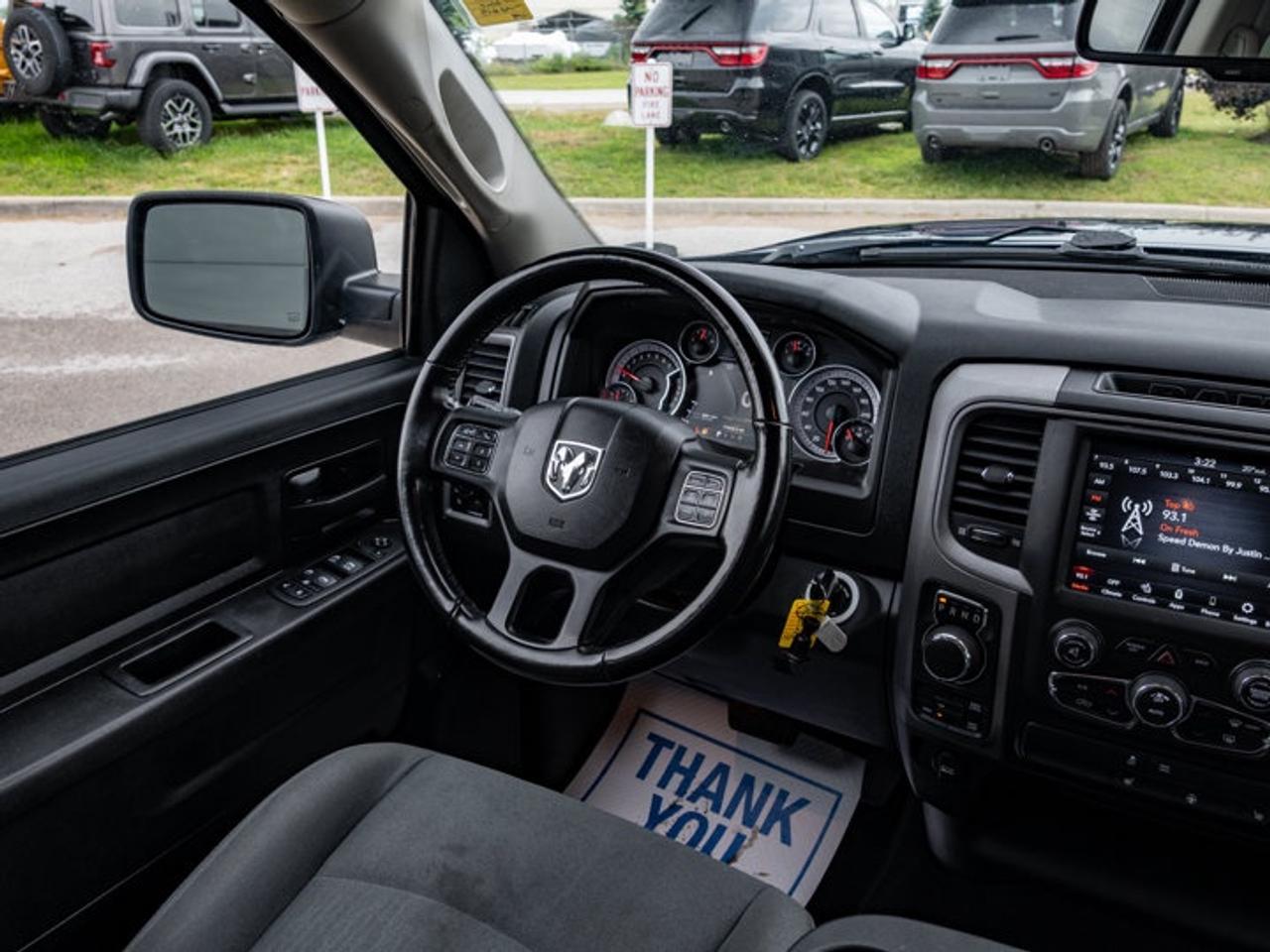 2021 RAM 1500 Classic EXPRESS Photo