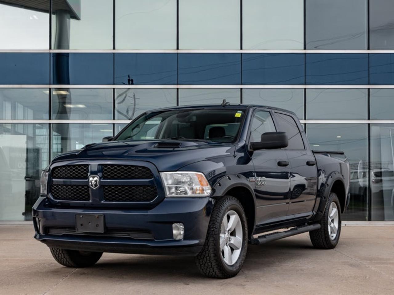 2021 RAM 1500 Classic EXPRESS Photo