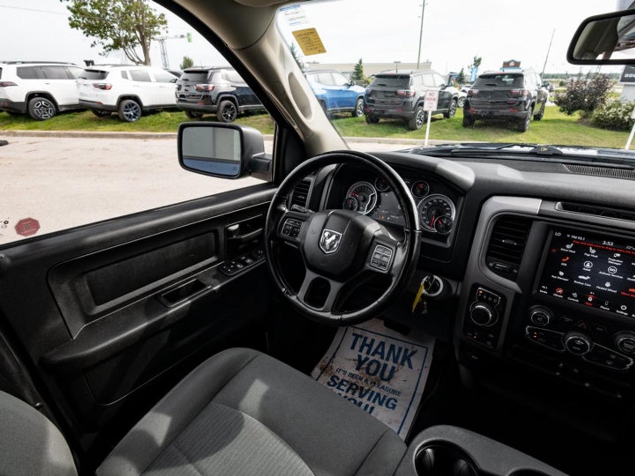 2021 RAM 1500 Classic EXPRESS Photo