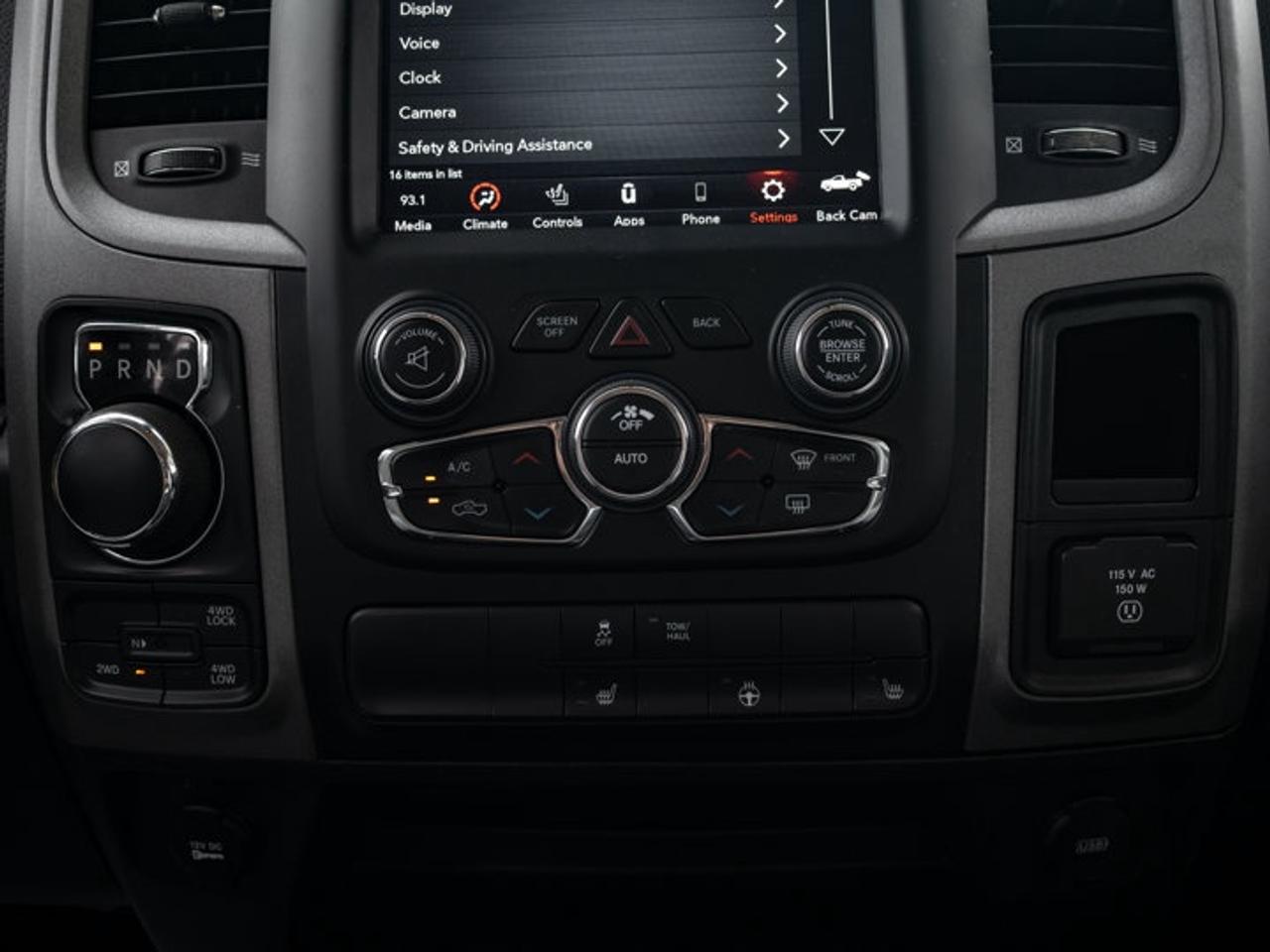 2021 RAM 1500 Classic EXPRESS Photo
