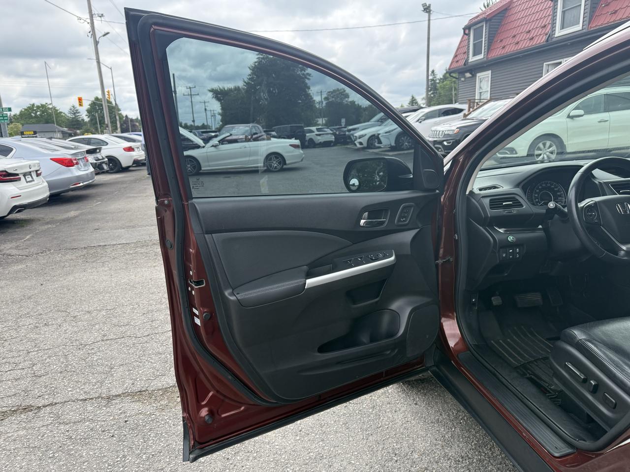 2015 Honda CR-V Touring Photo