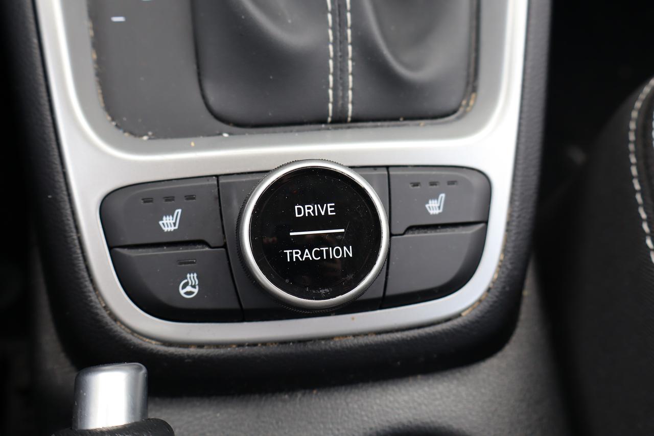 2025 Hyundai Venue Preferred IVT Photo
