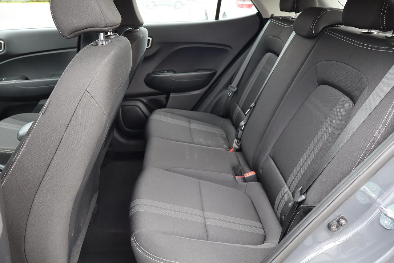 2025 Hyundai Venue Preferred IVT Photo