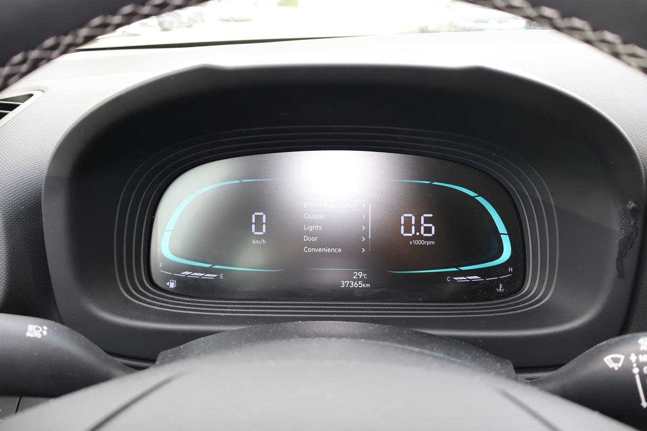 2025 Hyundai Venue Preferred IVT Photo