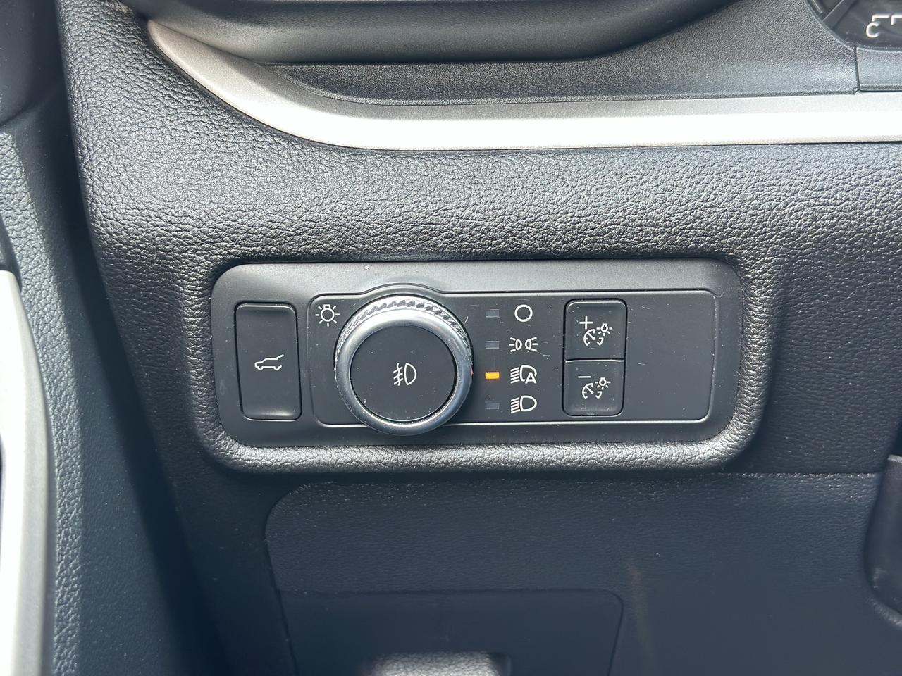 1782845565