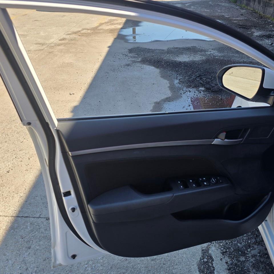 2018 Hyundai Elantra GL AUTO Photo