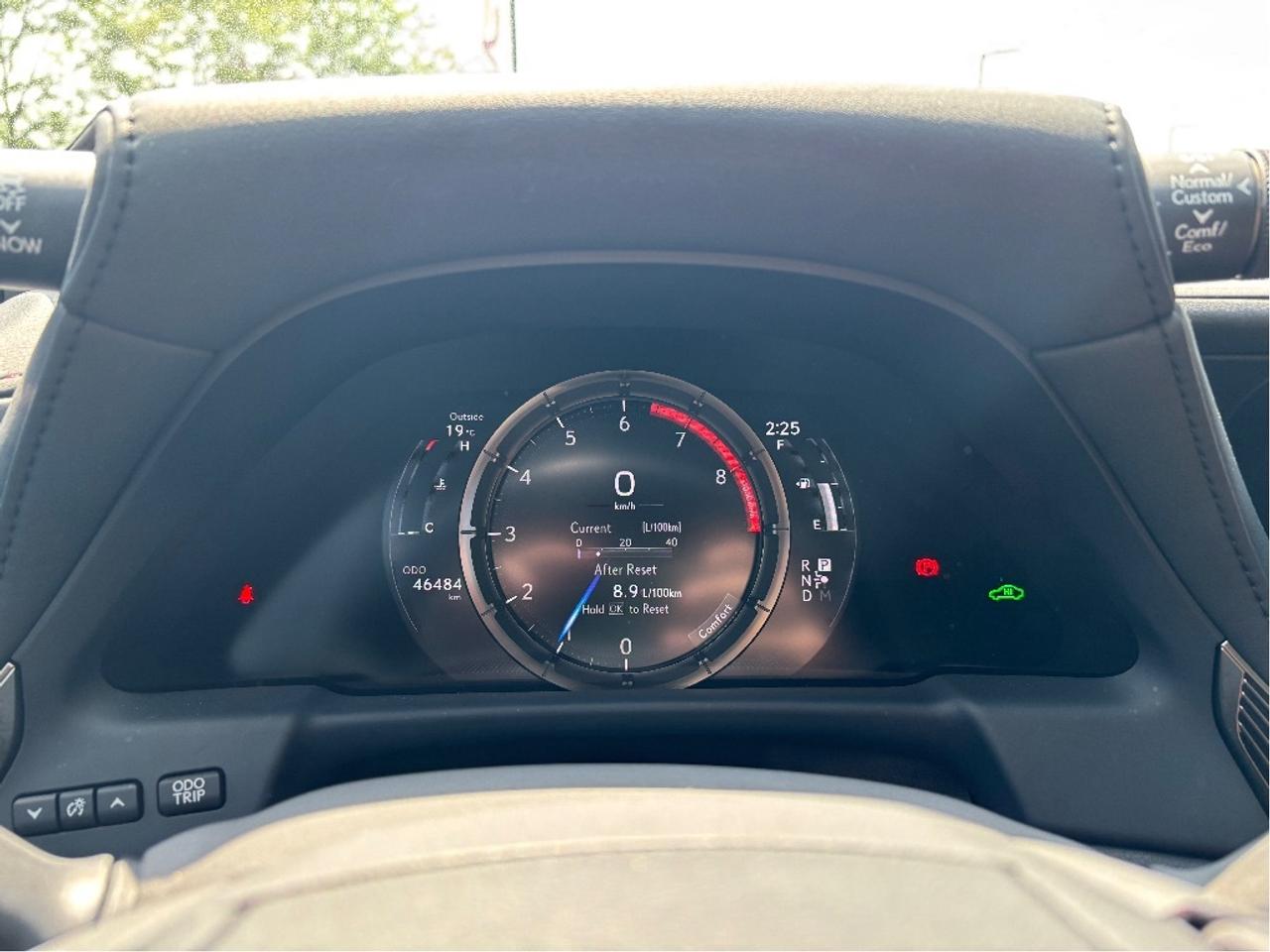2023 Lexus LS AWD RED BLACK LEATHER PANO ROOF ONE OWNER Photo