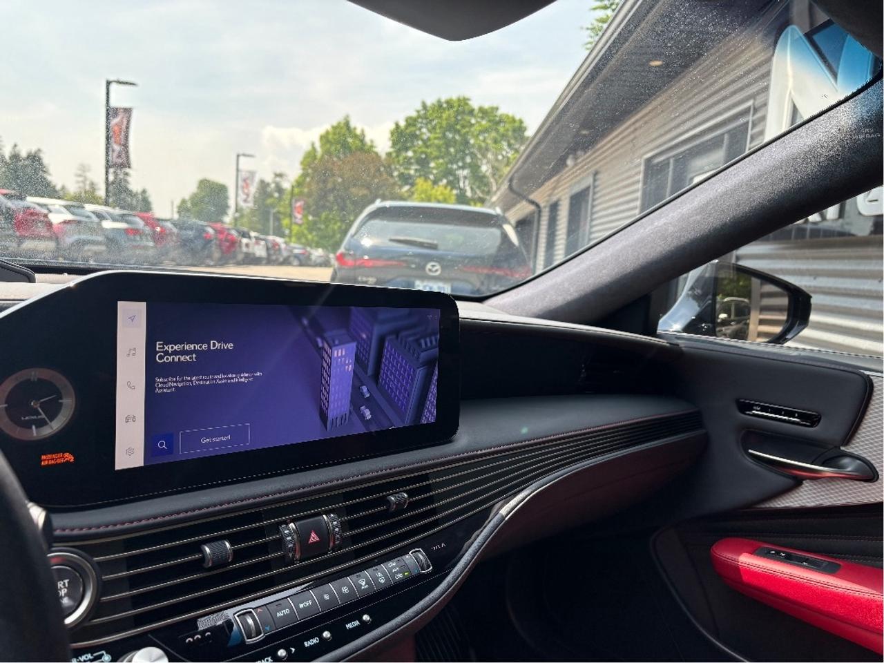 2023 Lexus LS AWD RED BLACK LEATHER PANO ROOF ONE OWNER Photo