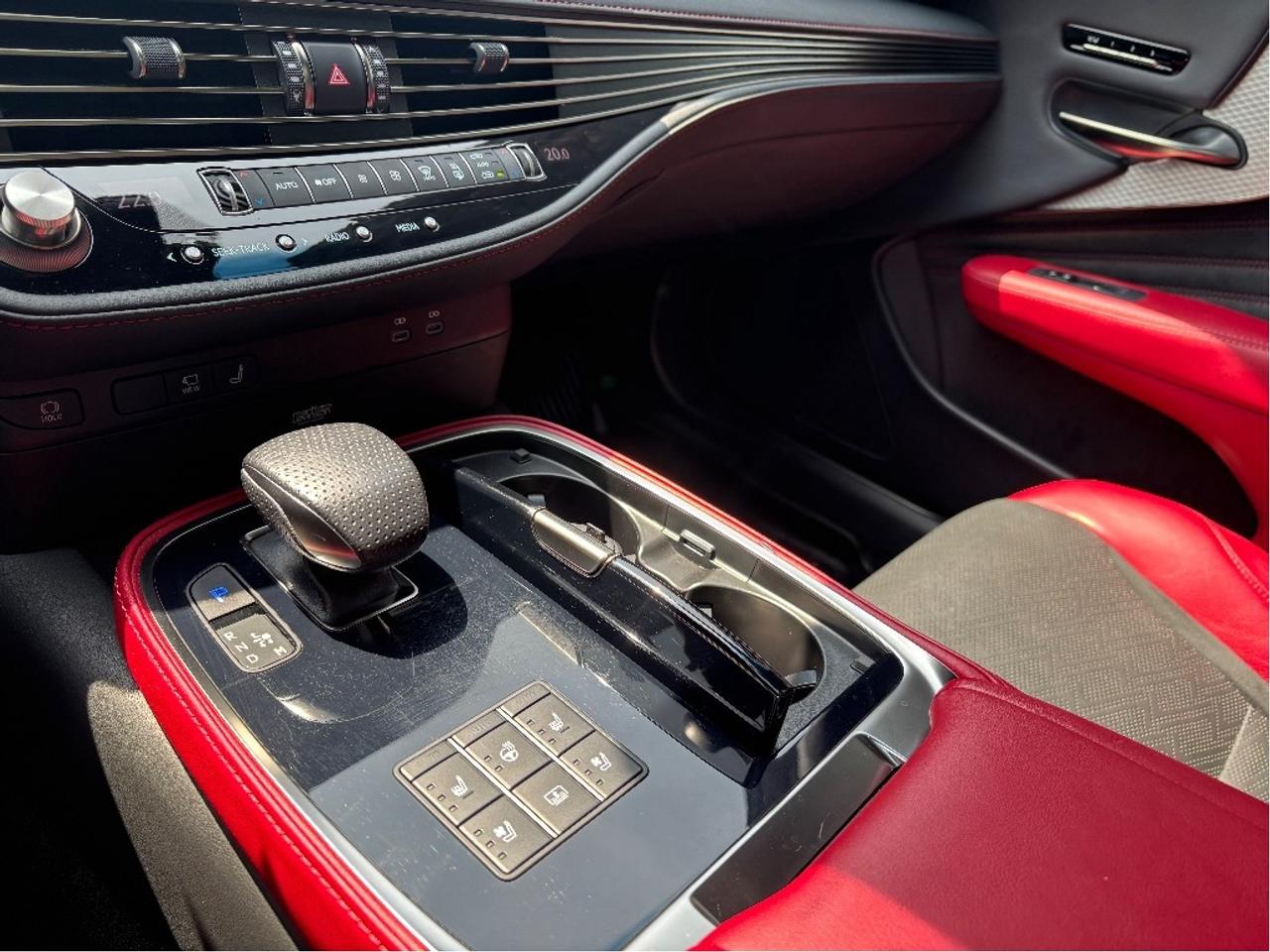 2023 Lexus LS AWD RED BLACK LEATHER PANO ROOF ONE OWNER Photo