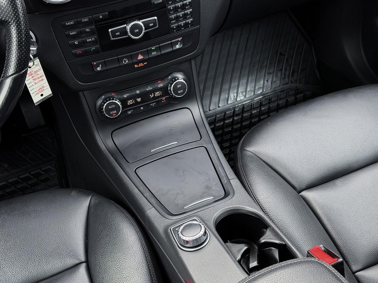 2014 Mercedes-Benz B-Class B250 Sports Tourer Photo