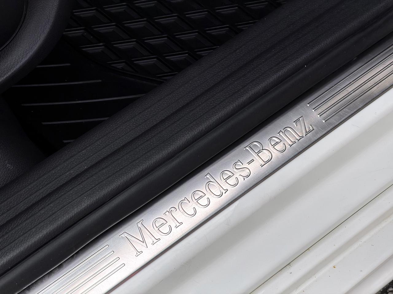 2014 Mercedes-Benz B-Class B250 Sports Tourer Photo