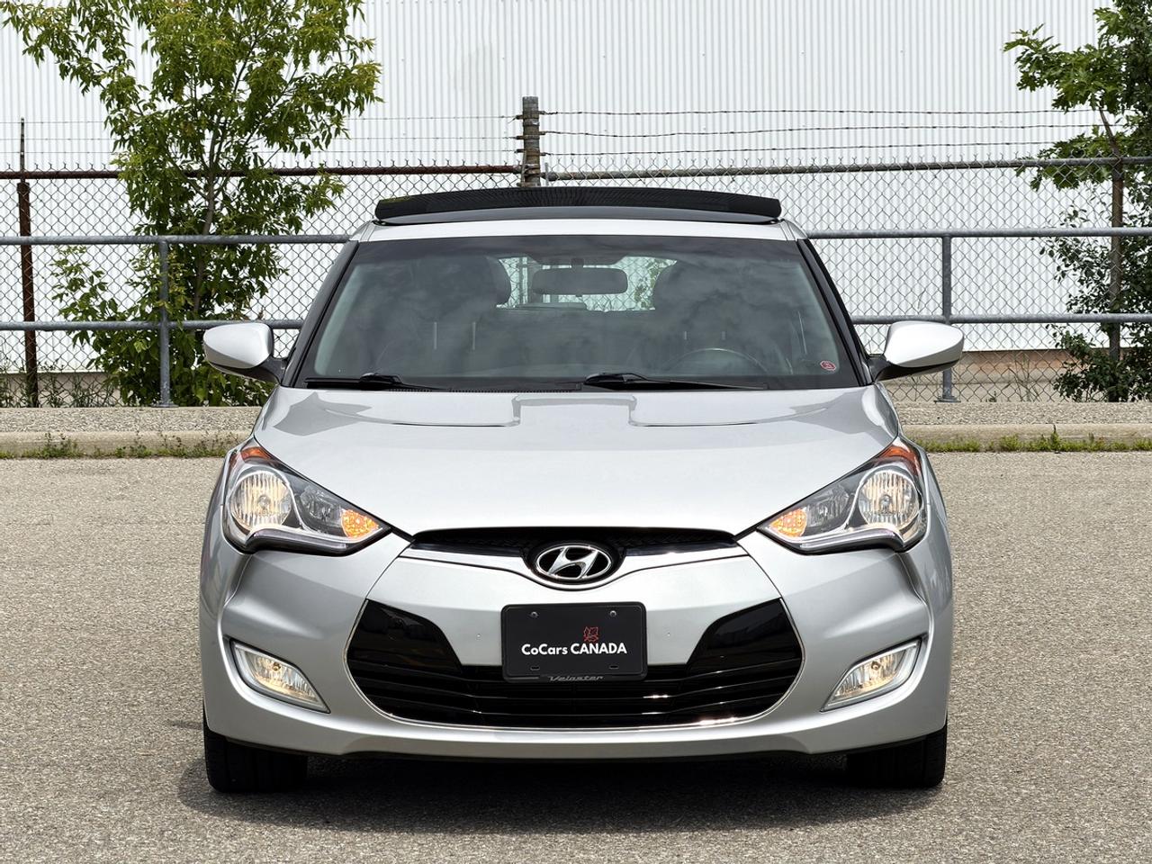 2013 Hyundai Veloster w/Tech pkg Photo