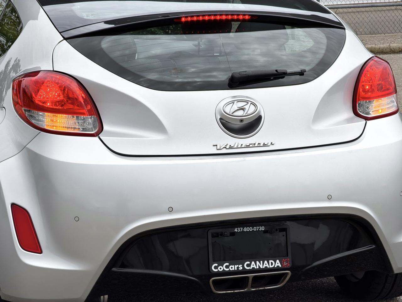2013 Hyundai Veloster w/Tech pkg Photo