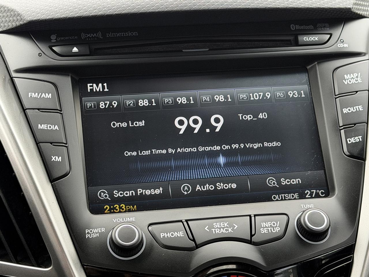 2013 Hyundai Veloster w/Tech pkg Photo