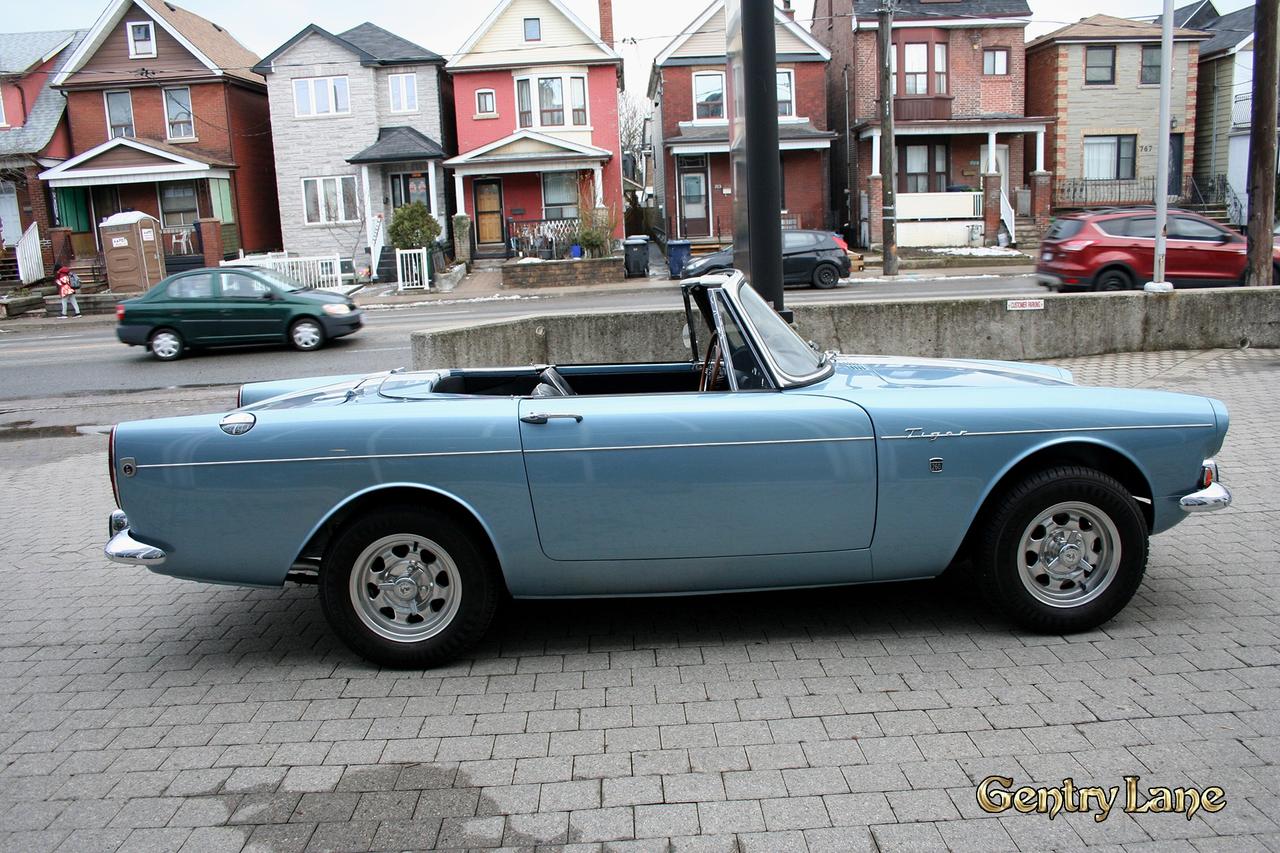 1965 Sunbeam Tiger Mk I Photo