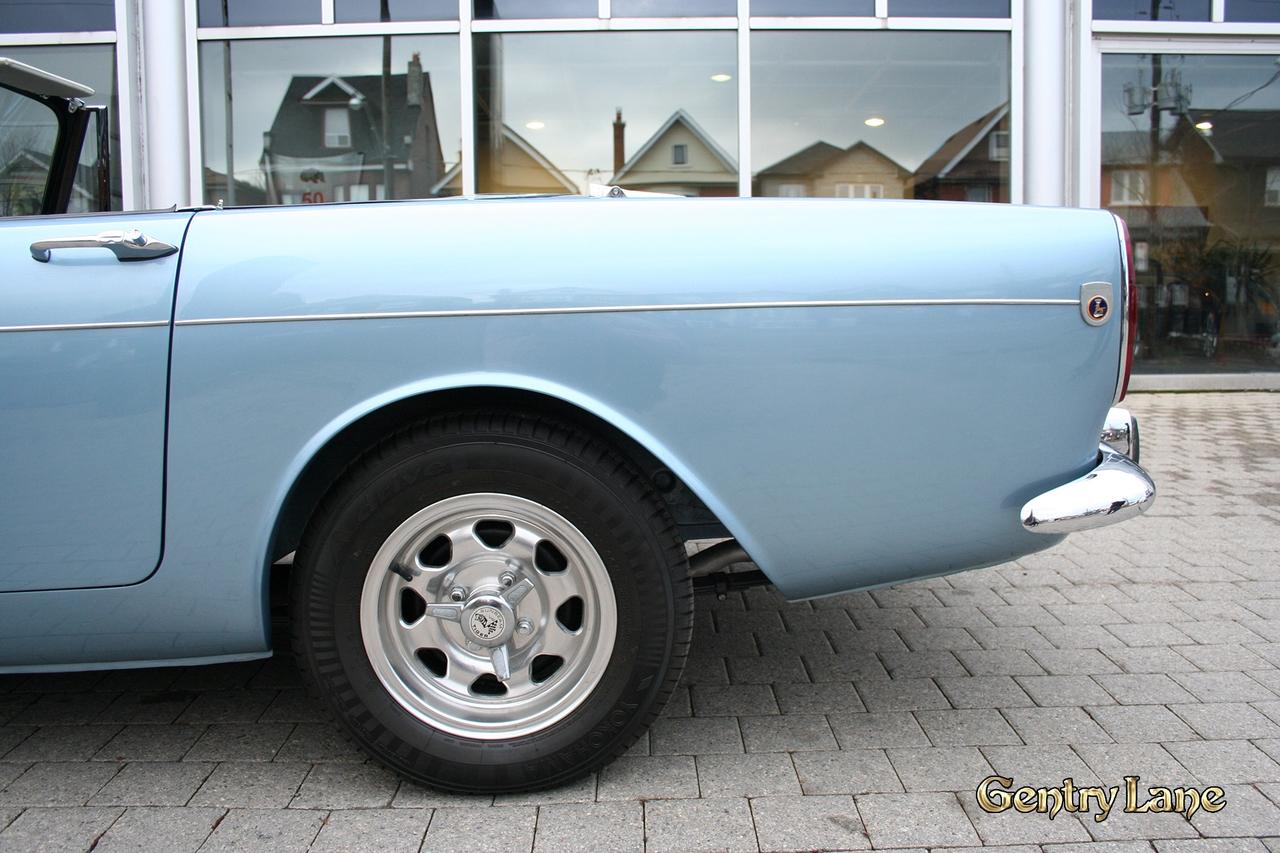 1965 Sunbeam Tiger Mk I Photo