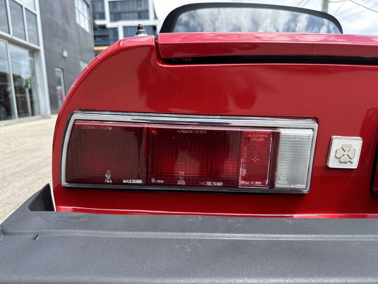 1979 Alfa Romeo Spider  Photo