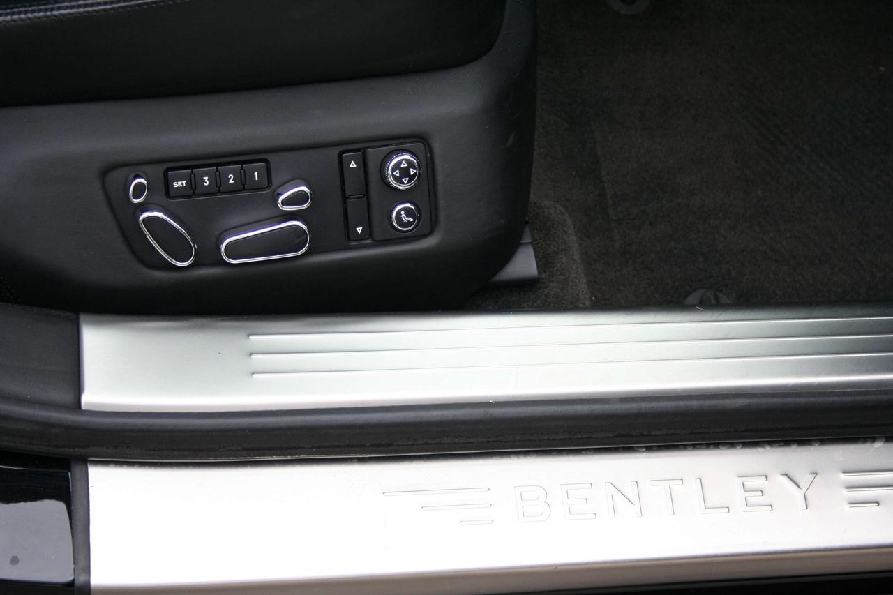 2006 Bentley Flying Spur Others Photo
