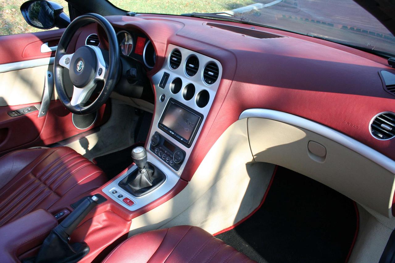 2006 Alfa Romeo Spider  Photo