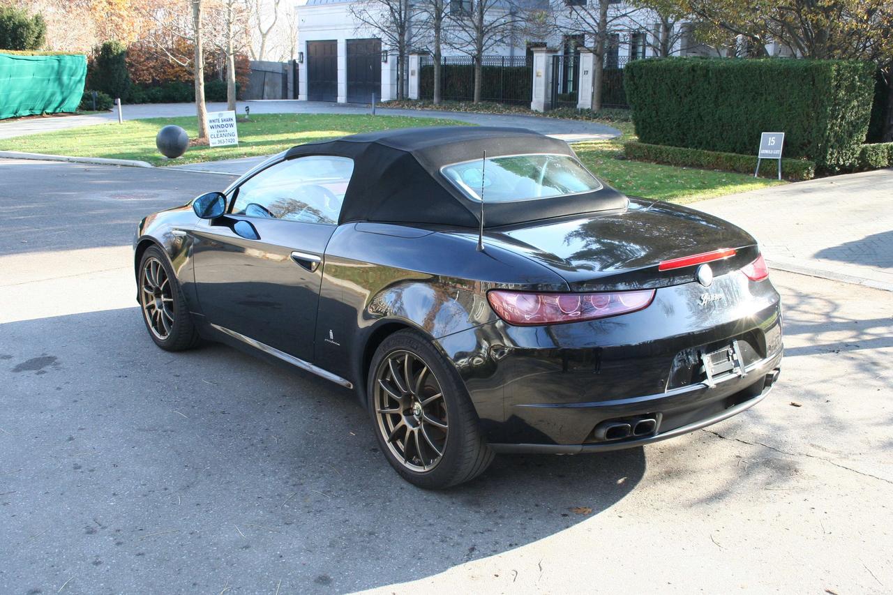 2006 Alfa Romeo Spider  Photo