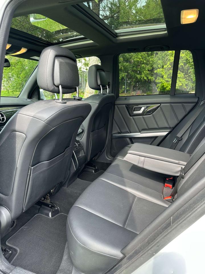 2015 Mercedes-Benz GLK-Class GLK 250 BlueTEC Photo