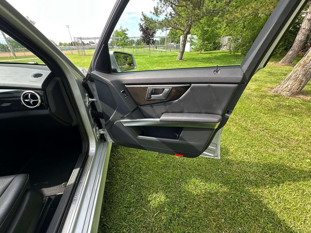 2015 Mercedes-Benz GLK-Class GLK 250 BlueTEC Photo
