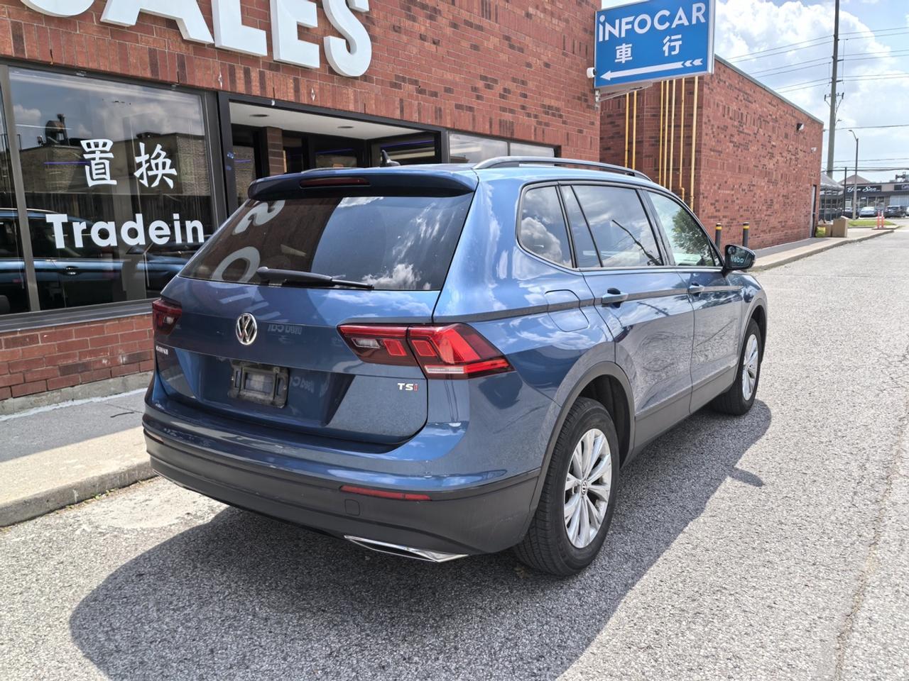 2018 Volkswagen Tiguan S Photo