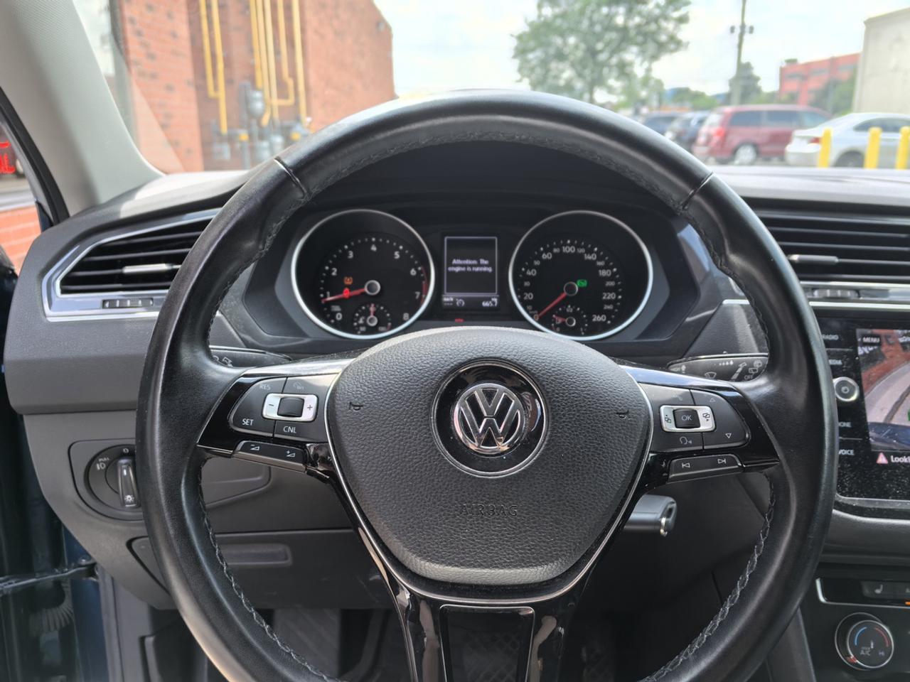 2018 Volkswagen Tiguan S Photo