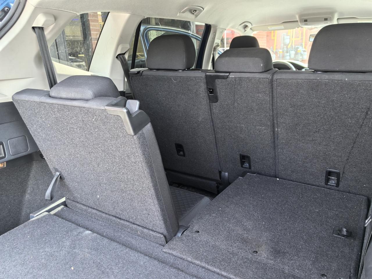 2018 Volkswagen Tiguan S Photo