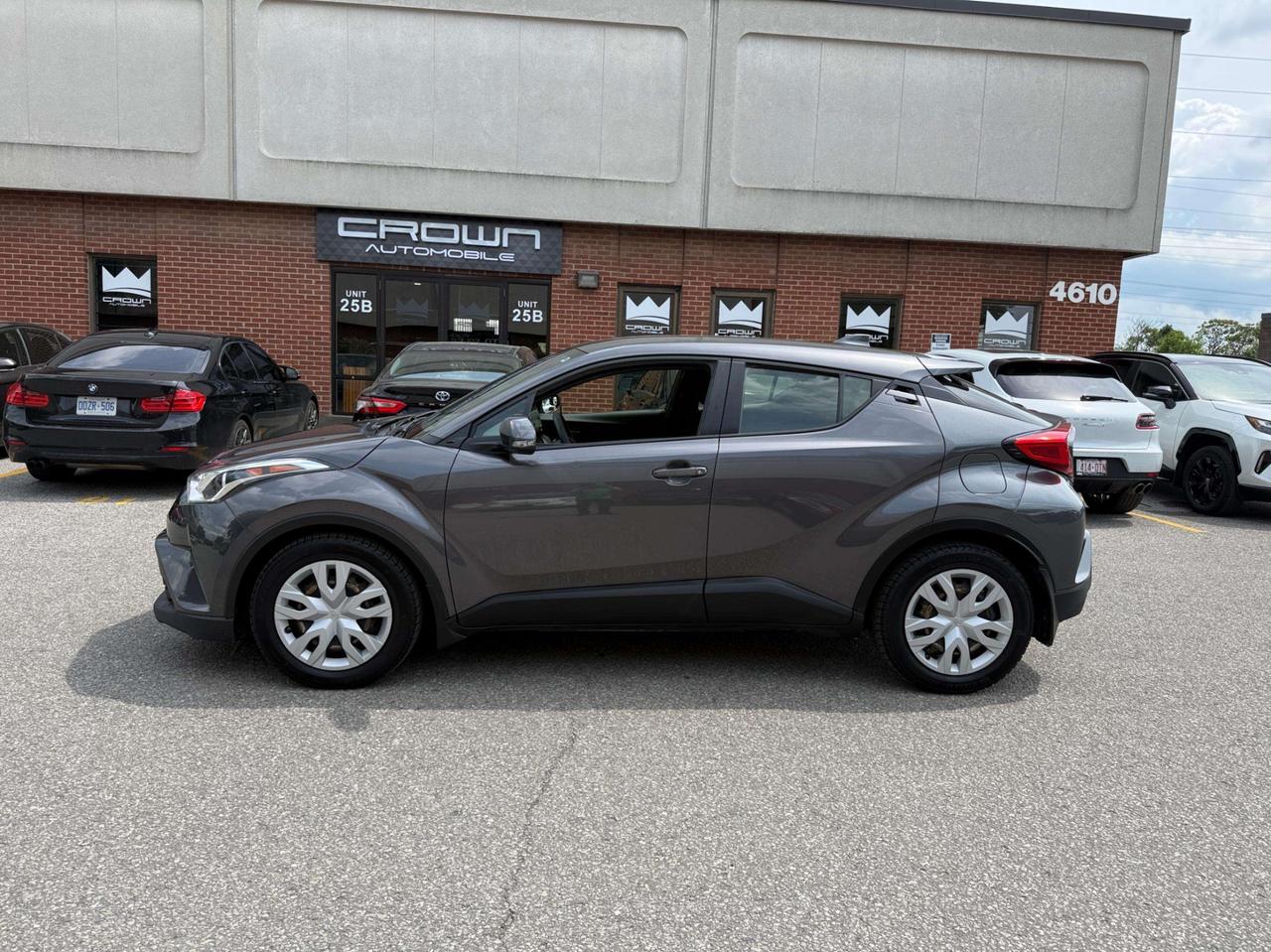 2019 Toyota C-HR FWD *Ltd Avail* Photo