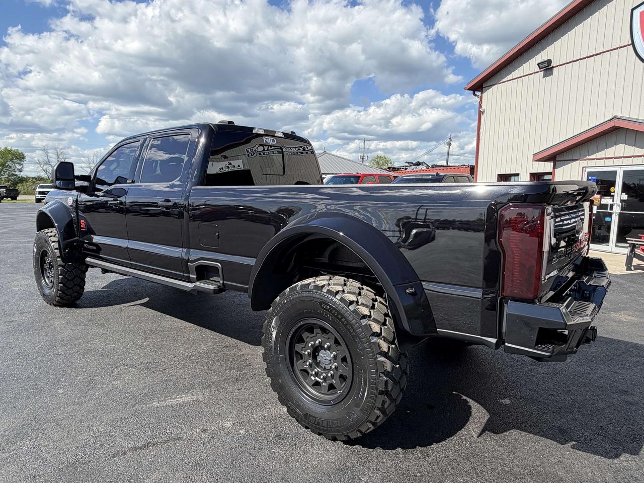 2025 Ford F-550 Super Duty LARIAT 4WD Crew Cab SEVERE DUTY Photo