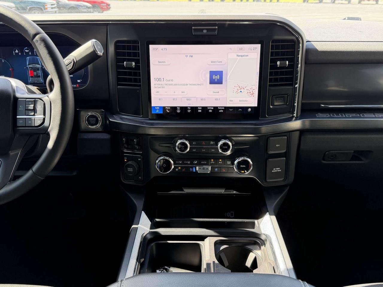 2025 Ford F-550 Super Duty LARIAT 4WD Crew Cab SEVERE DUTY Photo