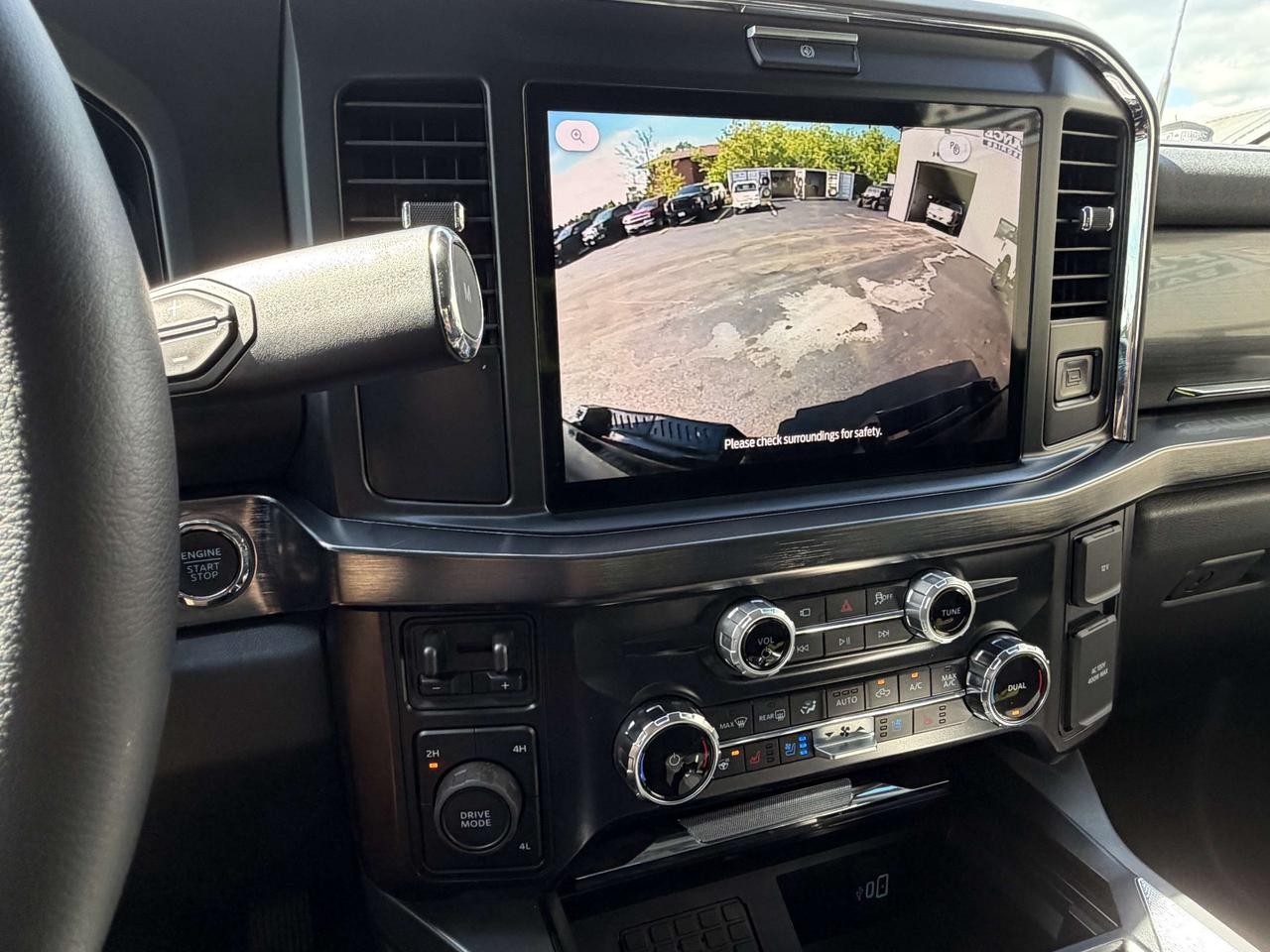 2025 Ford F-550 Super Duty LARIAT 4WD Crew Cab SEVERE DUTY Photo