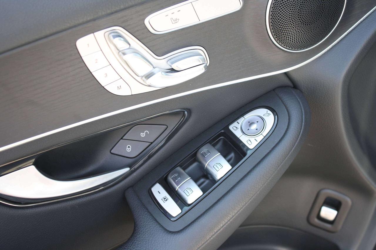 2022 Mercedes-Benz GLC 4MATIC® Photo