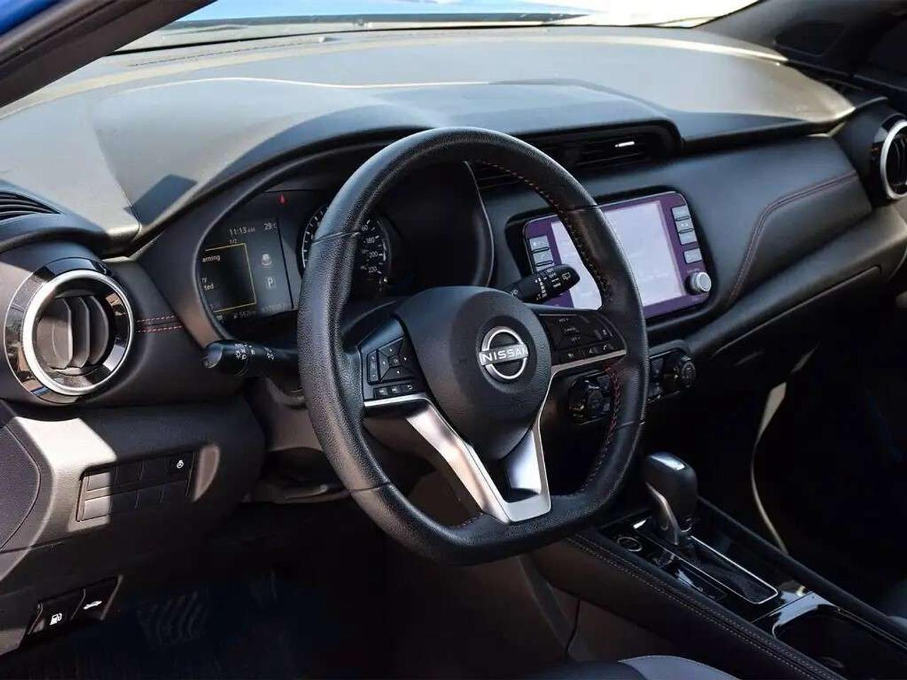 2024 Nissan Kicks SR ~Heated Leather ~Bluetooth ~Blind Spot ~Carplay Photo