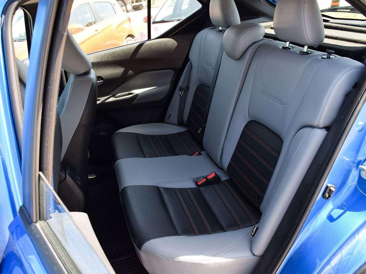 2024 Nissan Kicks SR ~Heated Leather ~Bluetooth ~Blind Spot ~Carplay Photo