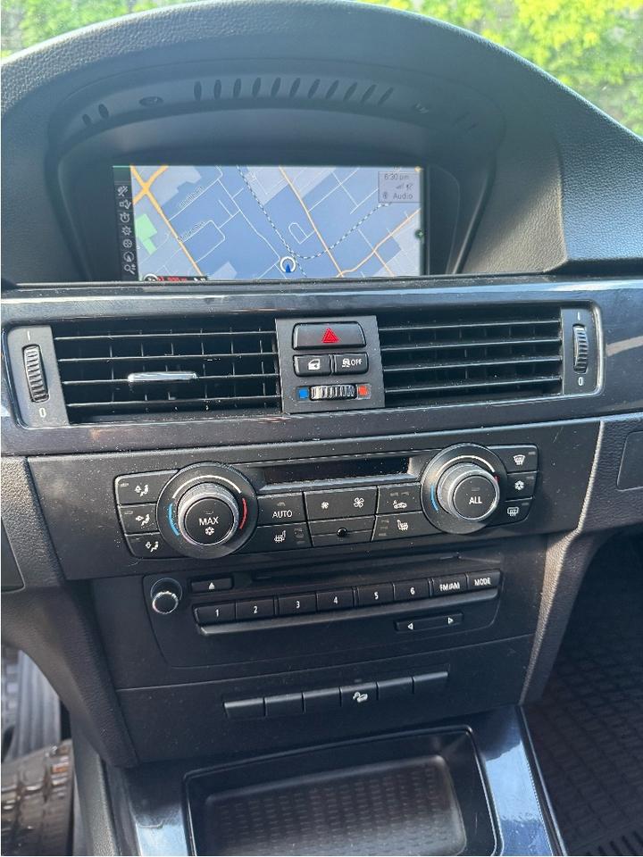 2012 BMW 328i xDrive 328i , X Drive , M Sport package , 6 speed manual, Photo