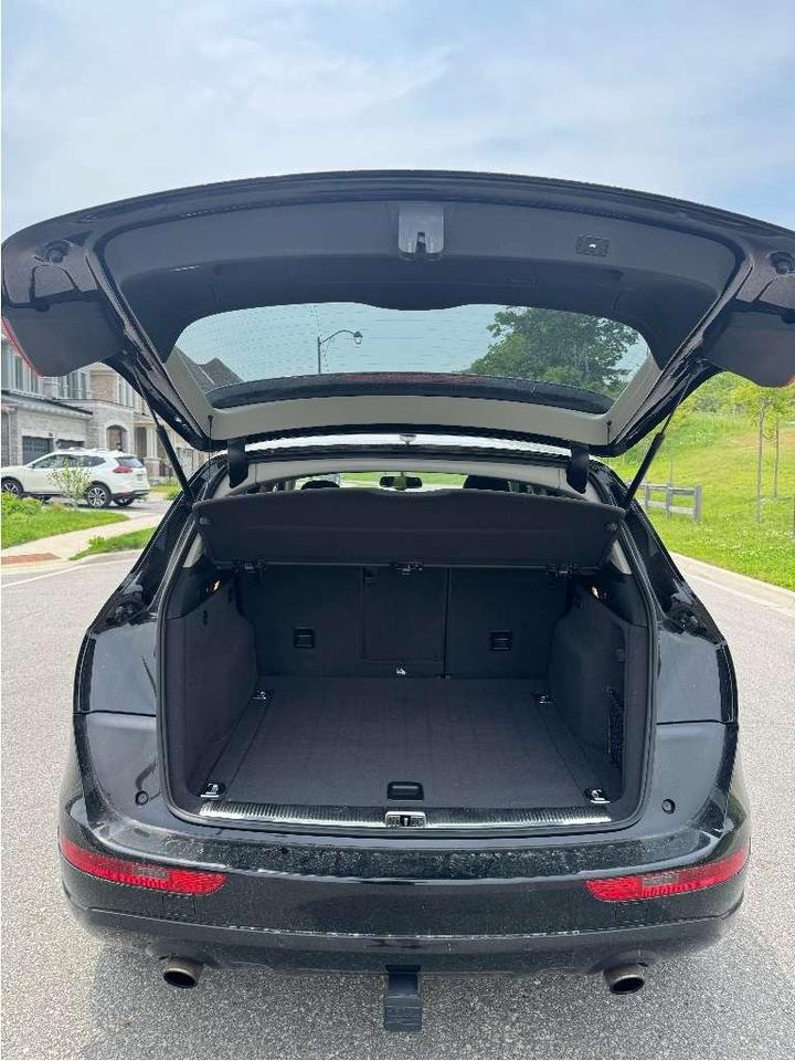 2011 Audi Q5 audi Q5, 3.2L v6, quattro, navigation, panoramic s Photo