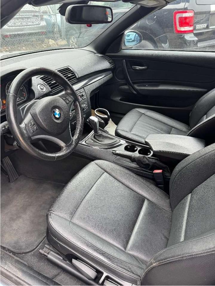 2009 BMW 1 Series BMW 128, cabriolet , automatic , 144km Photo