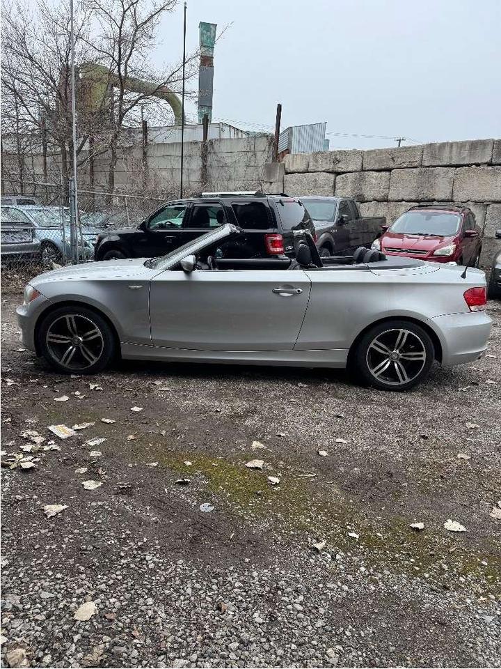 2009 BMW 1 Series BMW 128, cabriolet , automatic , 144km Photo