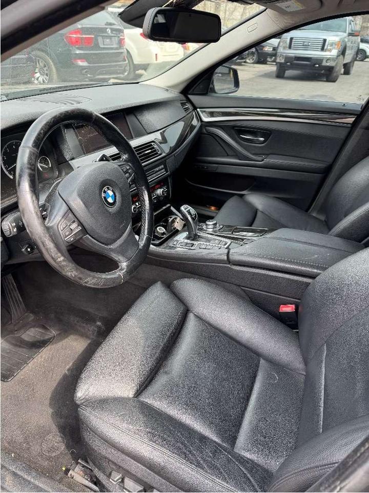 2012 BMW 5 Series BMW 535i, xdrive , auto, Photo4