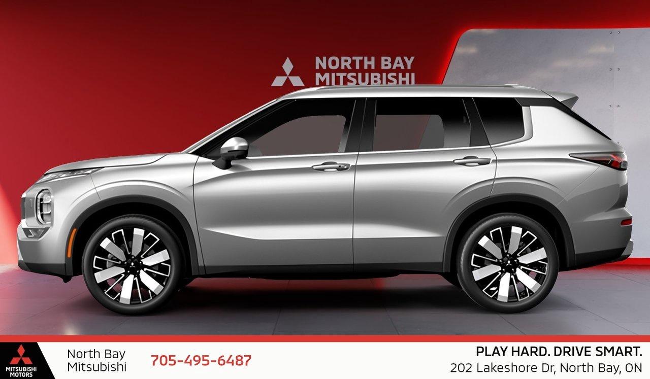 2026 Mitsubishi Outlander SEL S-AWC Photo5