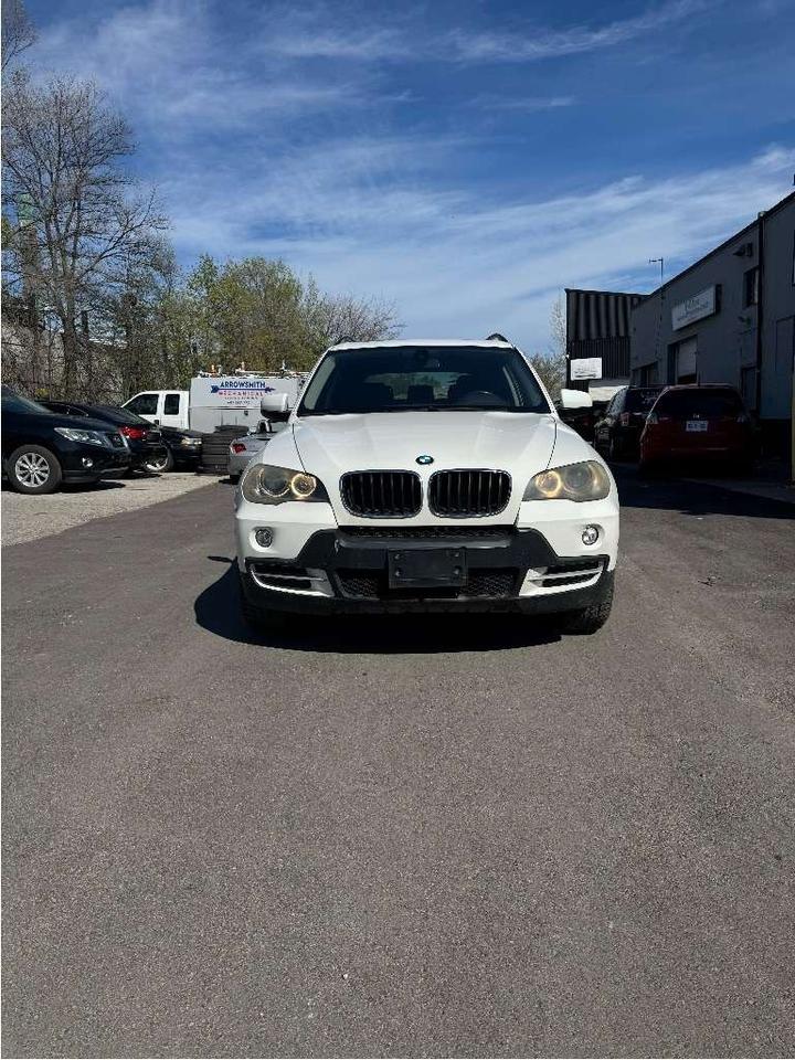 2010 BMW X5 BMW, x5 , 3.0, x drive , 6 cyl, auto , panoramic r Photo