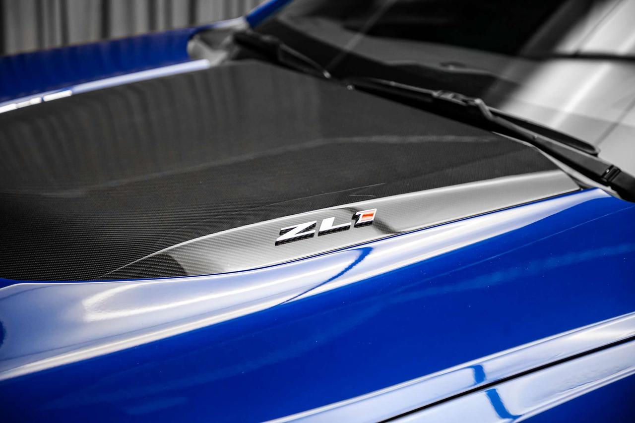 2021 Chevrolet Camaro ZL1 COUPE MANUAL 650HP NOACDNT LOWKM MAGNETCRIDE Photo