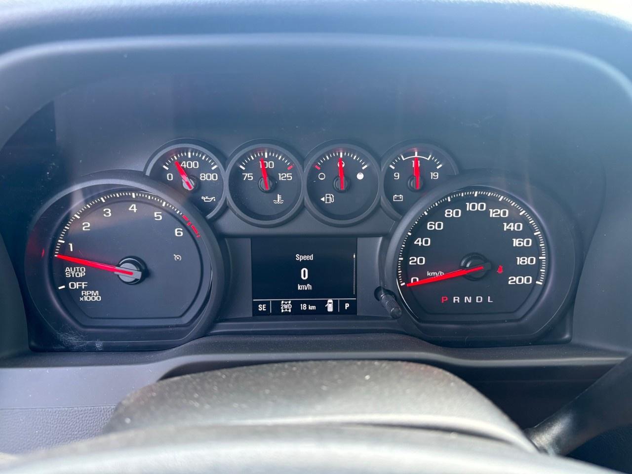 2026 GMC Sierra 1500 Crew Cab Standard Box 4-Wheel Drive Pro Photo