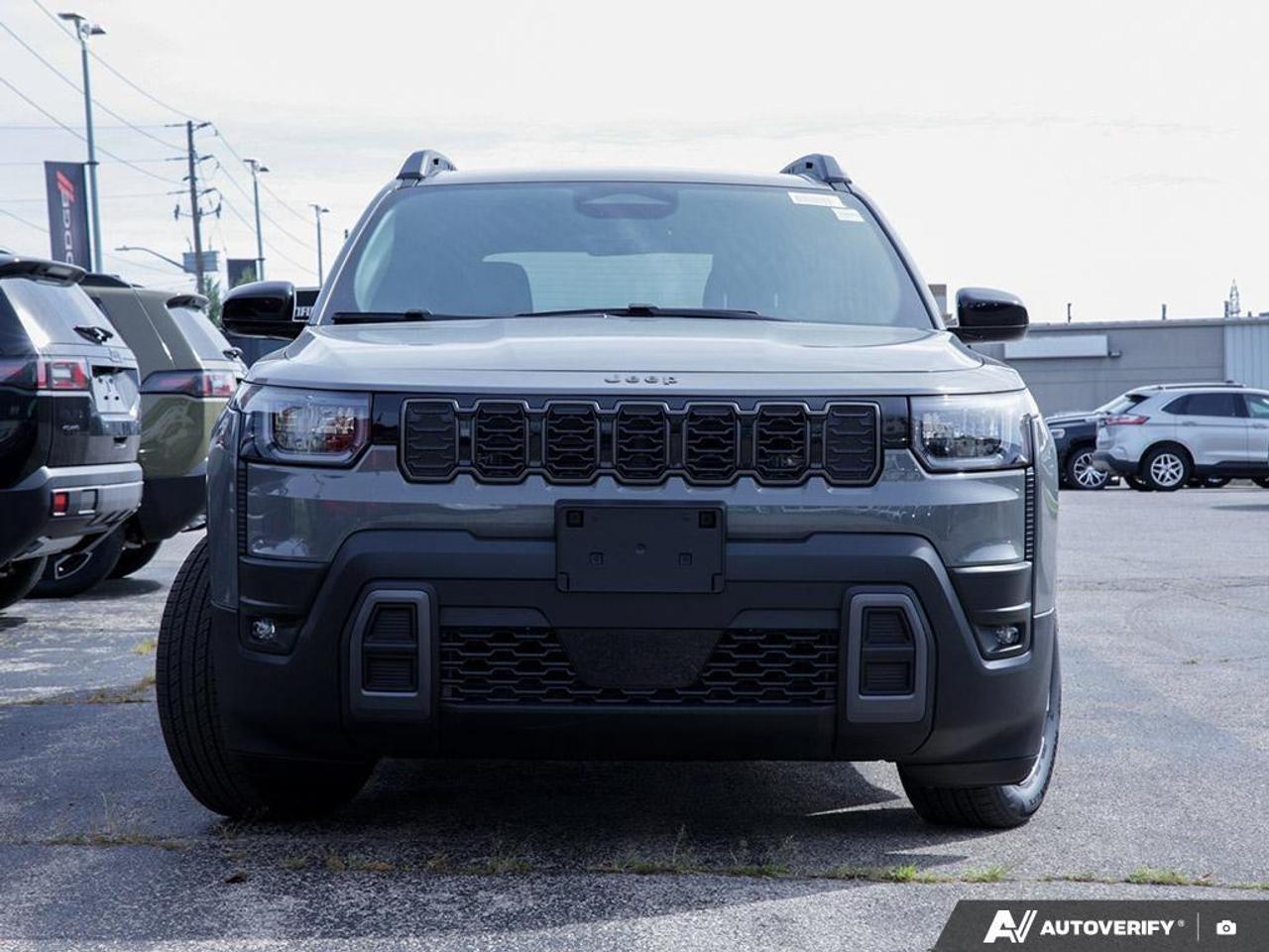 2026 Jeep Cherokee Laredo/Limited 4dr 4x4 Photo5